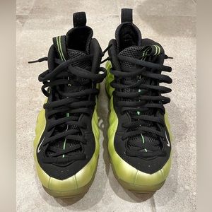 Nike Air Foamposite Pro Electric Green- US Men’s Size 9